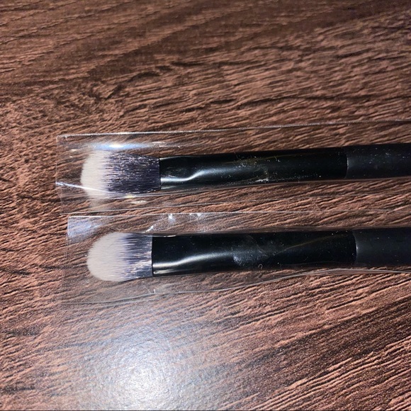 Firma Beauty 201 Tall Blender Brush AND Elite B 203 Concealer Brush SET OF 2 New - Picture 3 of 5